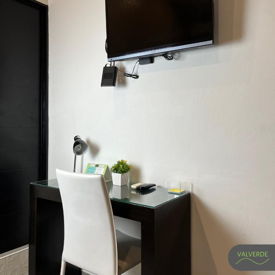 סאן סלבדור Hotel Boutique Valverde Santa Elena מראה חיצוני תמונה