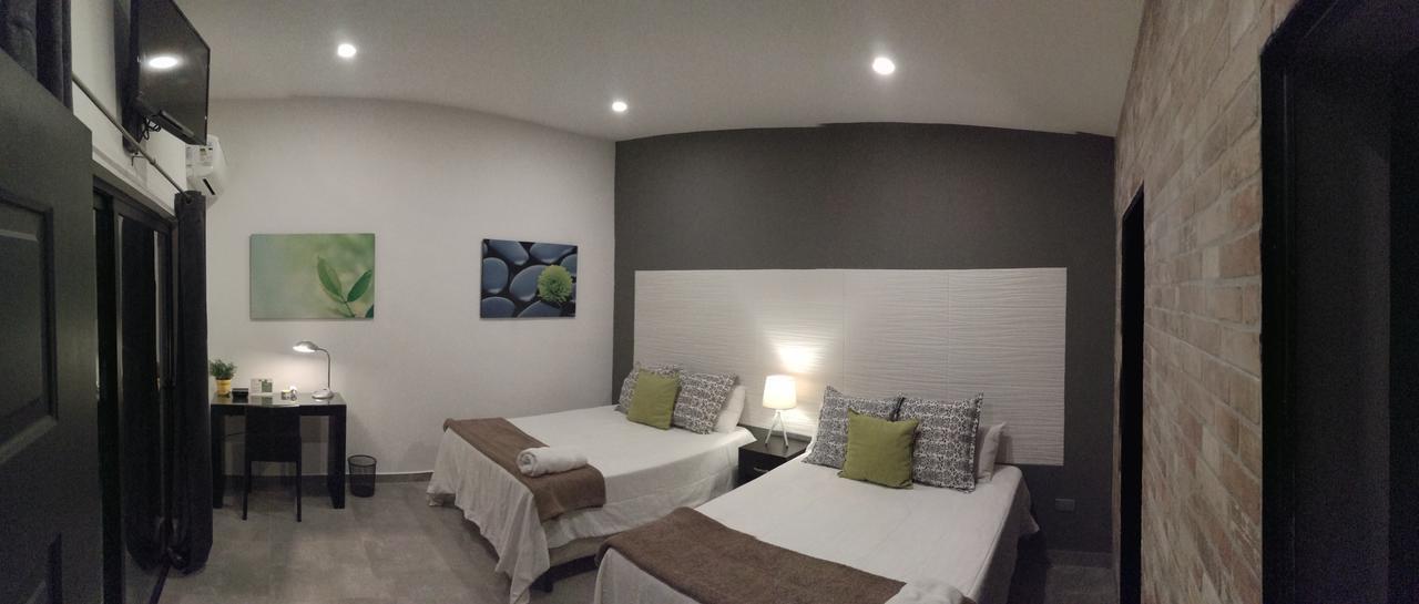 סאן סלבדור Hotel Boutique Valverde Santa Elena מראה חיצוני תמונה