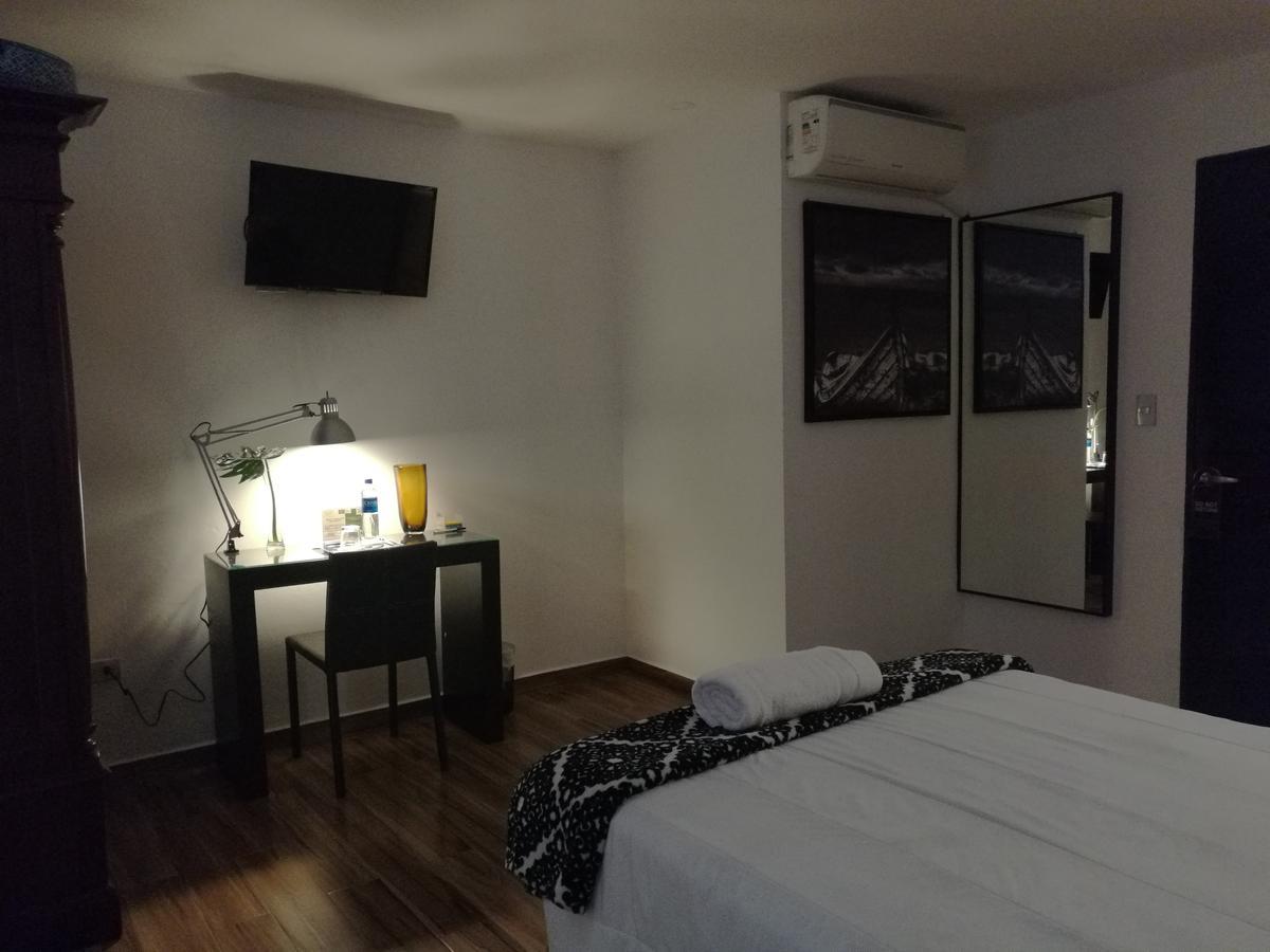 סאן סלבדור Hotel Boutique Valverde Santa Elena מראה חיצוני תמונה