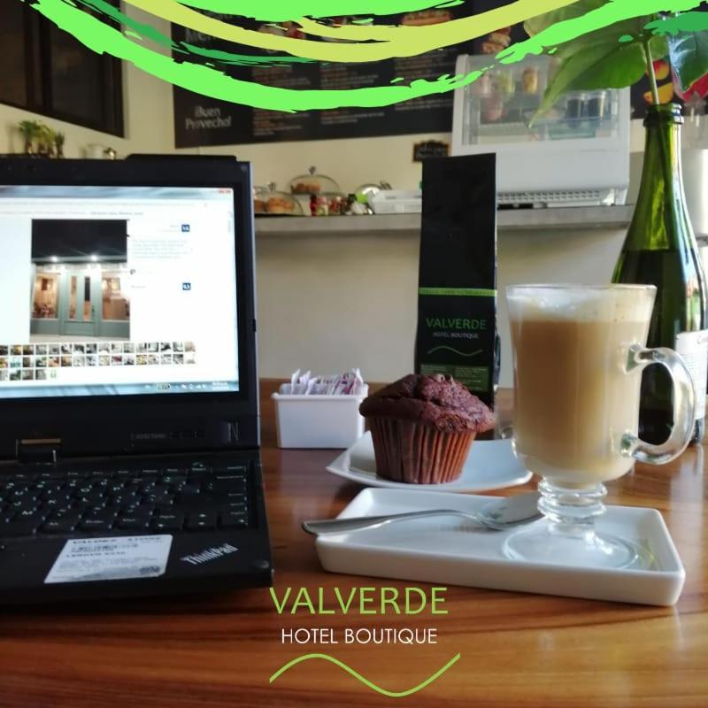 סאן סלבדור Hotel Boutique Valverde Santa Elena מראה חיצוני תמונה